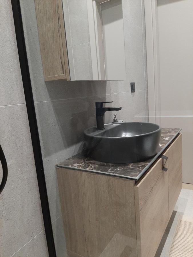 Lovely Guesthouse - 58M2 Mountain View Ioannina Buitenkant foto