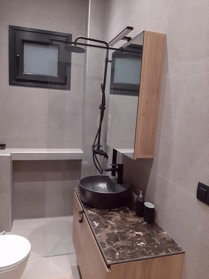Lovely Guesthouse - 58M2 Mountain View Ioannina Buitenkant foto