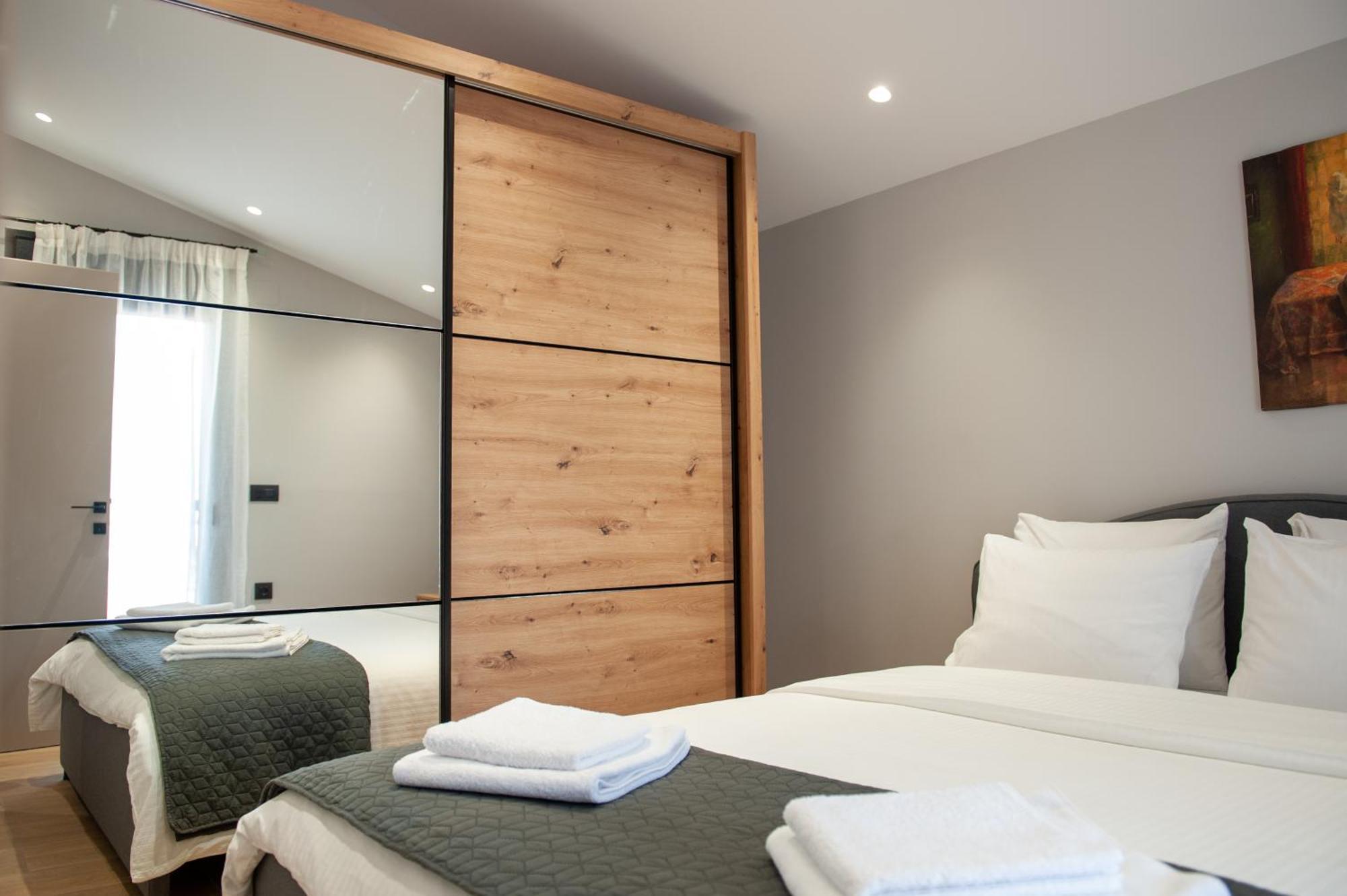 Lovely Guesthouse - 58M2 Mountain View Ioannina Buitenkant foto
